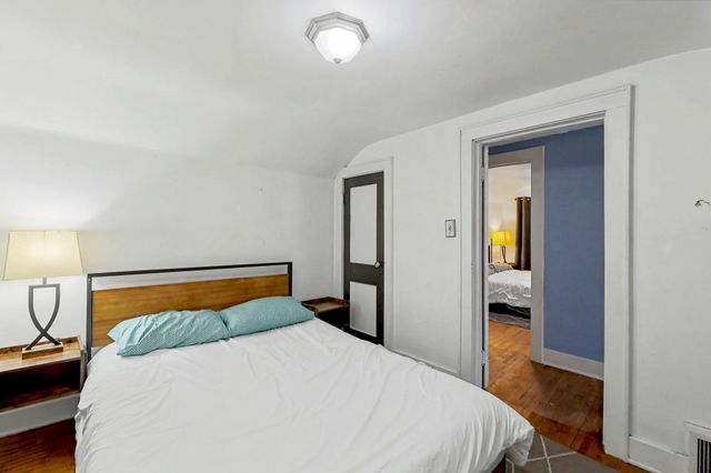 124 N Saint Clair Ave, Wichita, KS 67203