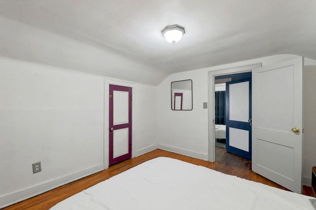 124 N Saint Clair Ave, Wichita, KS 67203