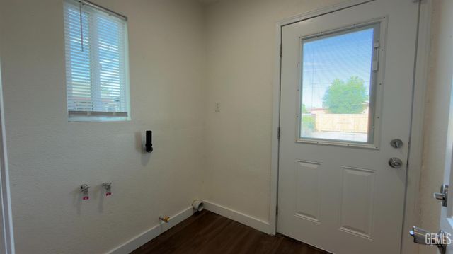 814 Q Street, Bakersfield, CA 93304