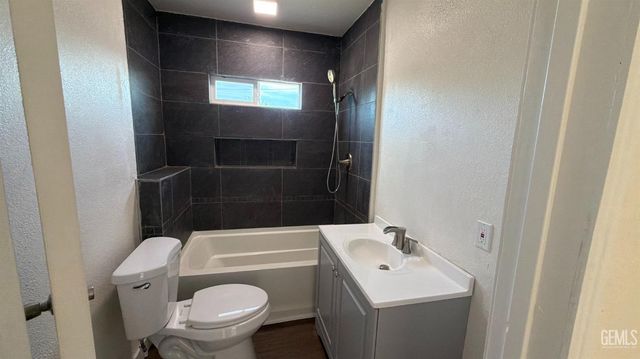 814 Q Street, Bakersfield, CA 93304