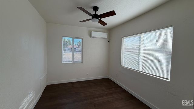 814 Q Street, Bakersfield, CA 93304