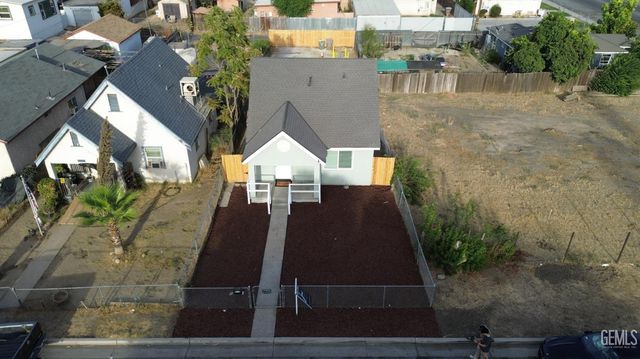 814 Q Street, Bakersfield, CA 93304