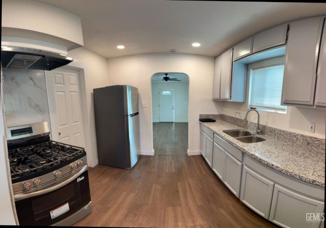 814 Q Street, Bakersfield, CA 93304