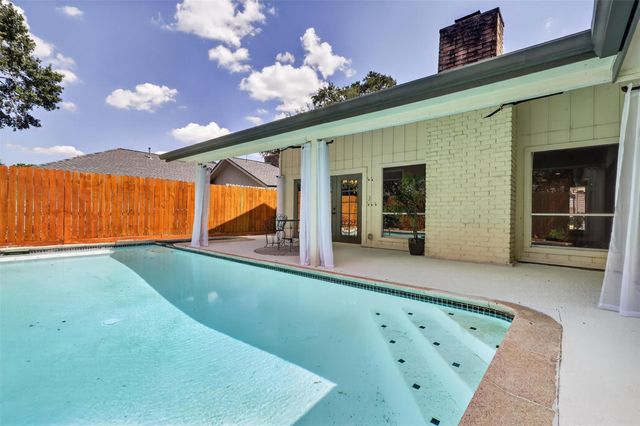 14826 Beechmoor Drive, Houston, TX 77095