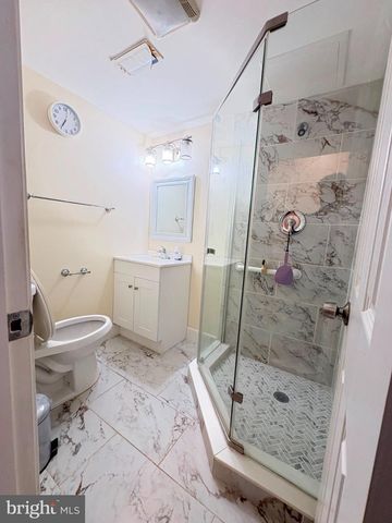 1301 CHAPELWOOD LN, Capitol Heights, MD 20743