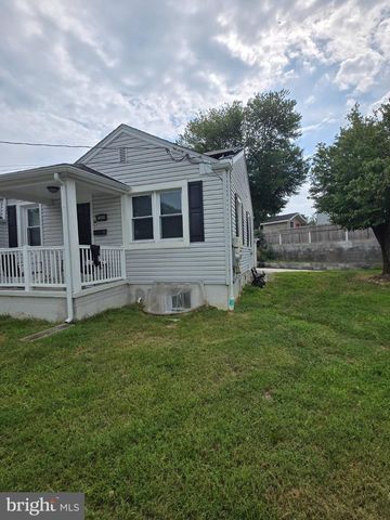 1301 CHAPELWOOD LN, Capitol Heights, MD 20743