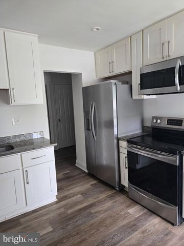 1301 CHAPELWOOD LN, Capitol Heights, MD 20743