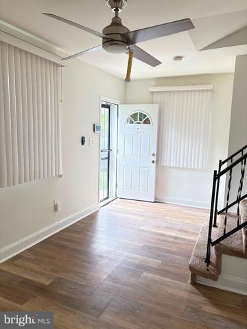 1301 CHAPELWOOD LN, Capitol Heights, MD 20743