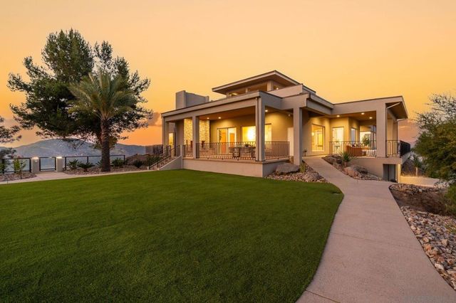 2297 Sunshine Mountain Rd, San Marcos, CA 92069