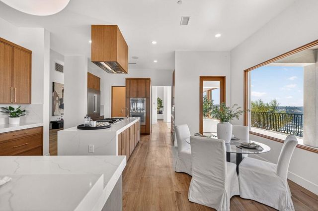 2297 Sunshine Mountain Rd, San Marcos, CA 92069