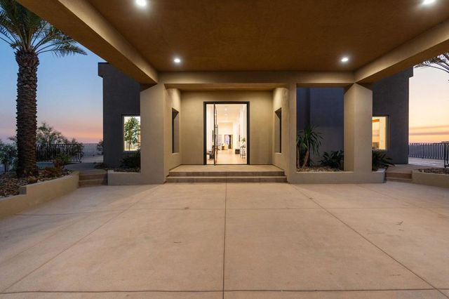 2297 Sunshine Mountain Rd, San Marcos, CA 92069