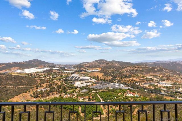 2297 Sunshine Mountain Rd, San Marcos, CA 92069
