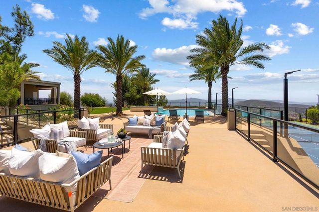2297 Sunshine Mountain Rd, San Marcos, CA 92069