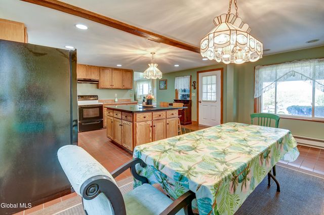 563 Old Sharon Road, Canajoharie, NY 13317