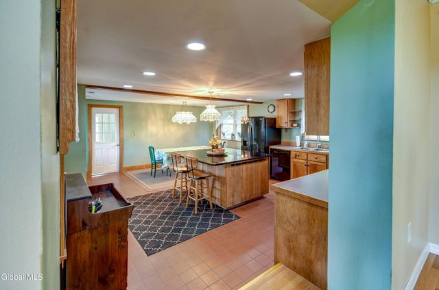 563 Old Sharon Road, Canajoharie, NY 13317