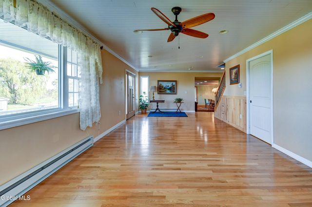 563 Old Sharon Road, Canajoharie, NY 13317