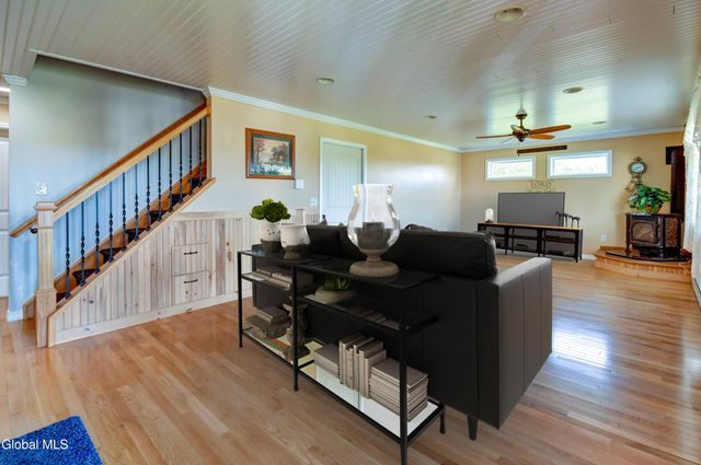 563 Old Sharon Road, Canajoharie, NY 13317