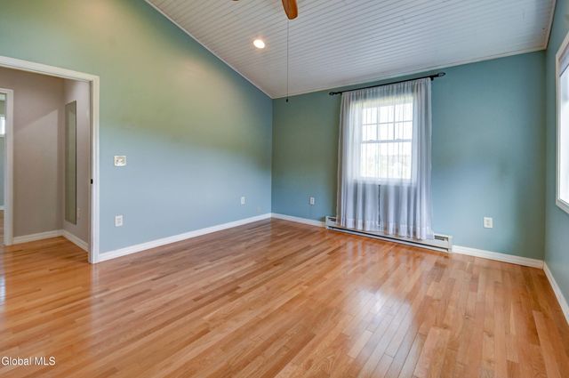 563 Old Sharon Road, Canajoharie, NY 13317