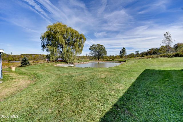 563 Old Sharon Road, Canajoharie, NY 13317