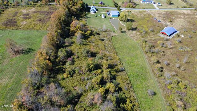 563 Old Sharon Road, Canajoharie, NY 13317