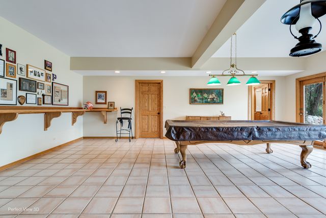 38W710 Bonnie Court, St. Charles, IL 60175