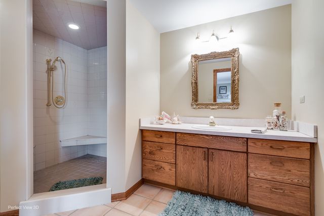 38W710 Bonnie Court, St. Charles, IL 60175