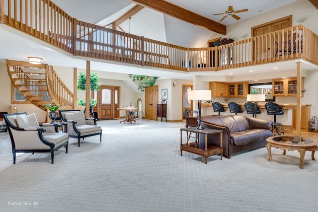 38W710 Bonnie Court, St. Charles, IL 60175
