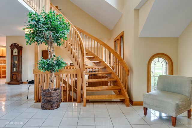 38W710 Bonnie Court, St. Charles, IL 60175