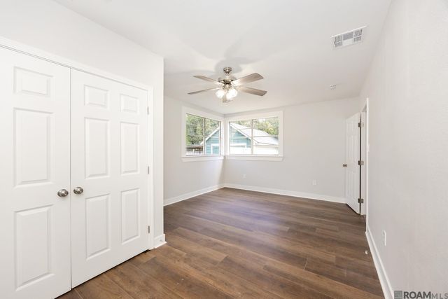 135 Belleview Dr, Baton Rouge, LA 70806