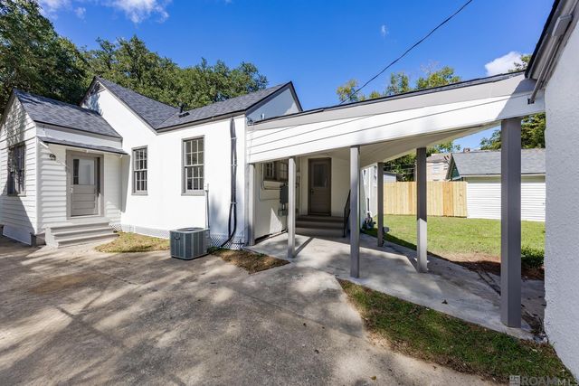 135 Belleview Dr, Baton Rouge, LA 70806