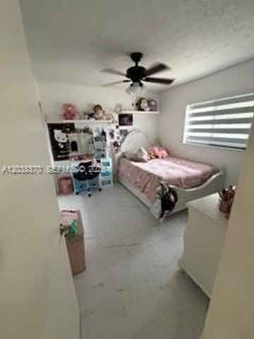 209 42nd St., Cape Coral, FL 33914