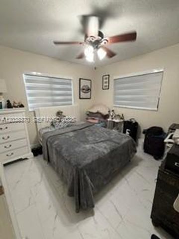 209 42nd St., Cape Coral, FL 33914