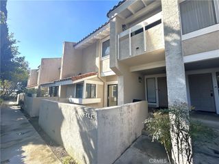 2466 Fairbrook, Costa Mesa, CA 92626