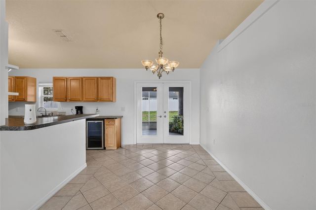 135 JUNIPER LOOP, Ocala, FL 34480