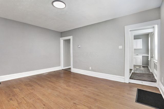 104-106 N Hague Avenue, Columbus, OH 43204