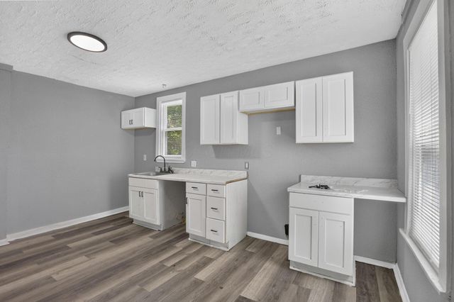 104-106 N Hague Avenue, Columbus, OH 43204