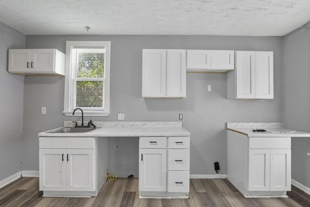 104-106 N Hague Avenue, Columbus, OH 43204