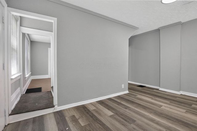 104-106 N Hague Avenue, Columbus, OH 43204