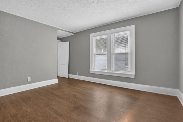 104-106 N Hague Avenue, Columbus, OH 43204