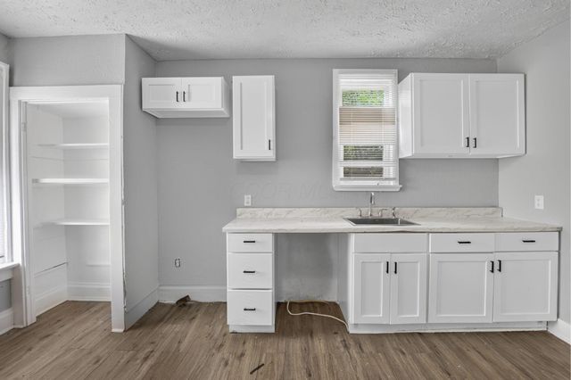 104-106 N Hague Avenue, Columbus, OH 43204