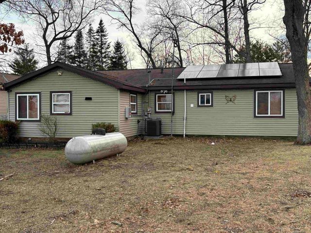 2901 Cathey Street, Harrison, MI 48625