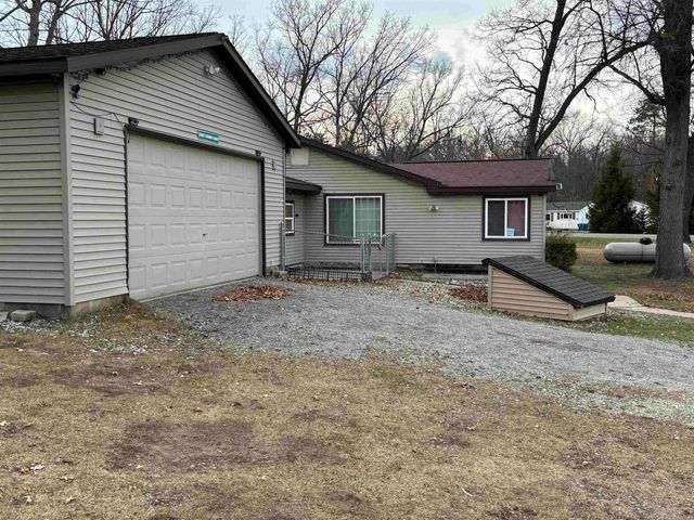 2901 Cathey Street, Harrison, MI 48625