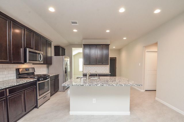 7426 Flintrock Hollow Trail, Richmond, TX 77407