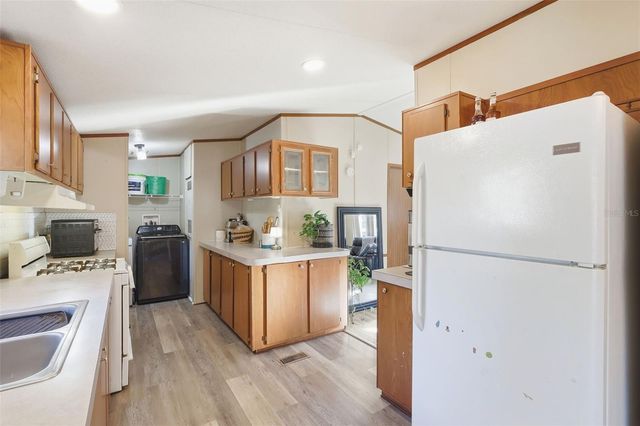 106 BROWNS ROAD, San Mateo, FL 32187