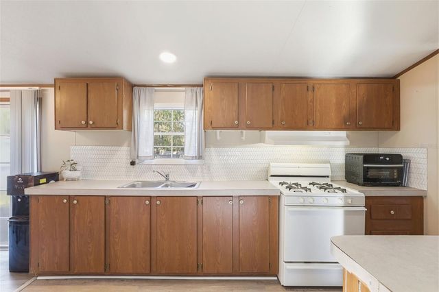 106 BROWNS ROAD, San Mateo, FL 32187