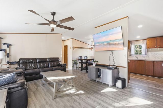 106 BROWNS ROAD, San Mateo, FL 32187