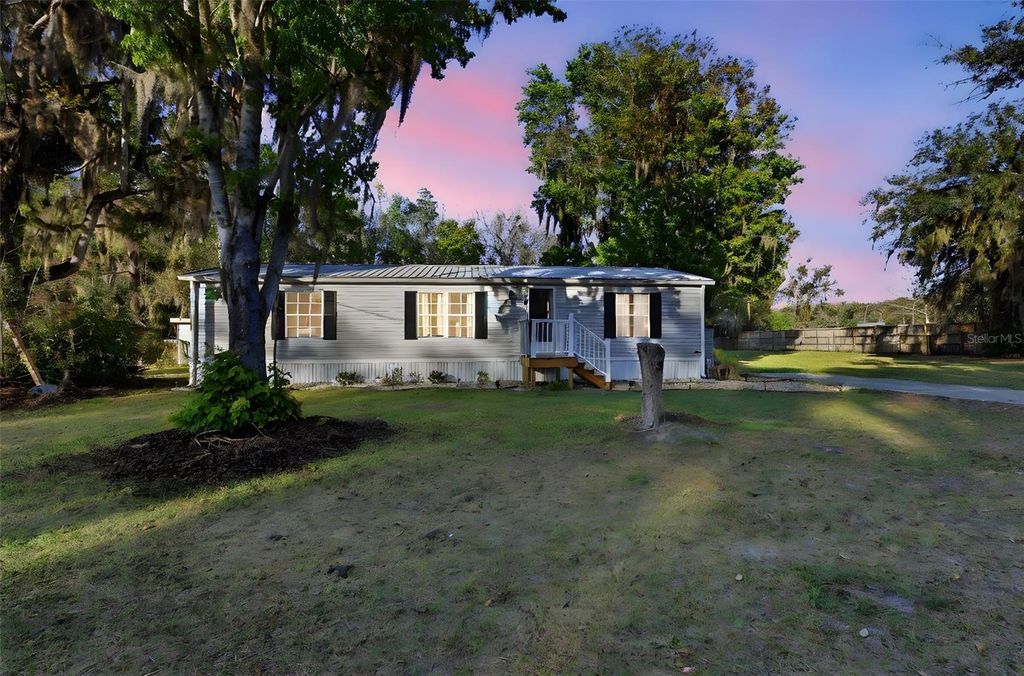 106 BROWNS ROAD, San Mateo, FL 32187