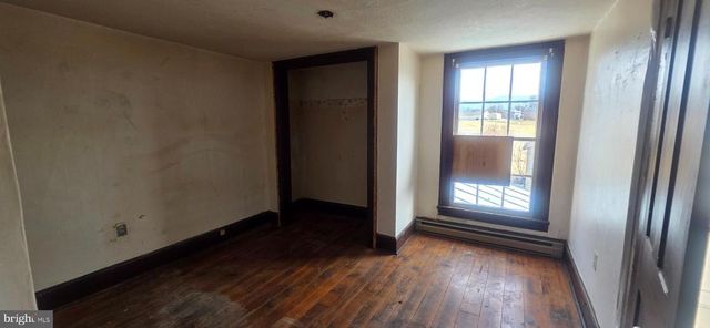 11 BRISTOL AVE, Luray, VA 22835