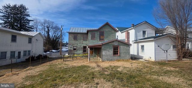 11 BRISTOL AVE, Luray, VA 22835