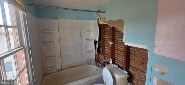 11 BRISTOL AVE, Luray, VA 22835